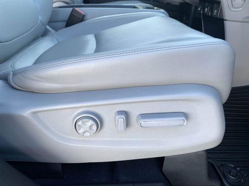 Used 2022 Honda Odyssey Touring image 47