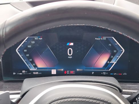 Used 2023 BMW X7 M60i w/ Executive Package image 16