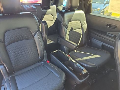 Used 2023 Nissan Pathfinder Rock Creek image 3