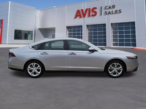 Used 2025 Honda Accord LX image 5