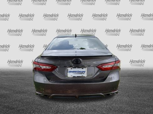 Used 2018 Toyota Camry XSE w/ Driver Assist Package FWD image 9