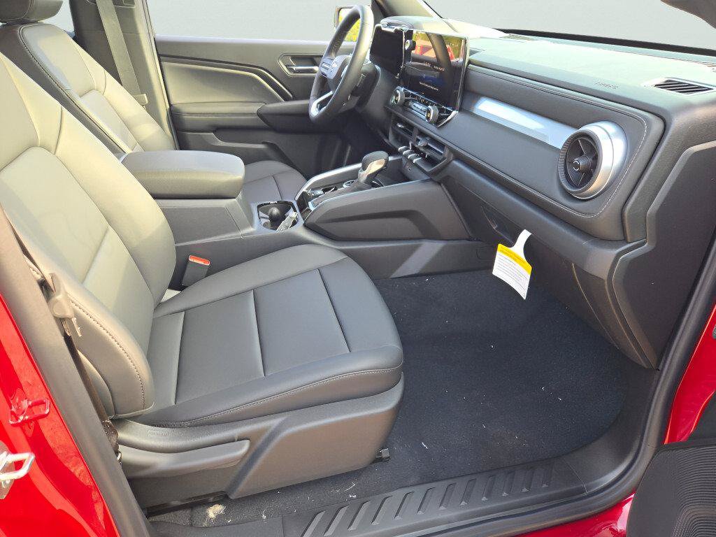 New 2026 Chevrolet Colorado LT w/ LT Convenience Package AWD/4WD image 7