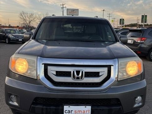 Used 2011 Honda Pilot EX image 2