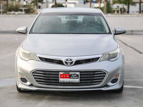 Used 2015 Toyota Avalon XLE image 3