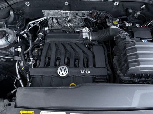 Used 2023 Volkswagen Atlas SEL Premium AWD/4WD image 30