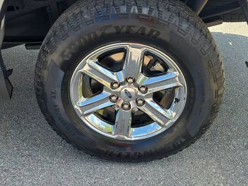 Used 2025 Ford F150 XLT w/ Equipment Group 301A Standard AWD/4WD image 32