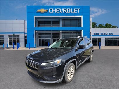 Used 2019 Jeep Cherokee Latitude w/ Popular Appearance Group