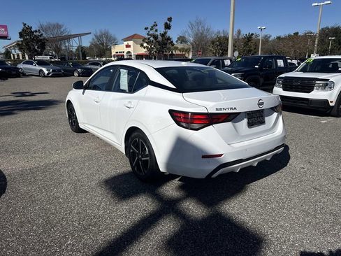 Certified 2024 Nissan Sentra SV image 6