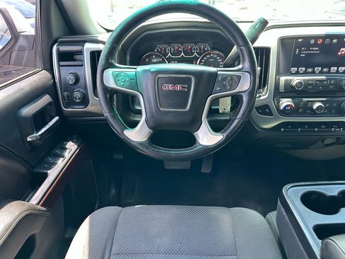 Used 2016 GMC Sierra 1500 SLE w/ SLE Value Package AWD/4WD image 9