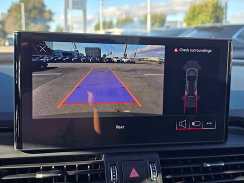 Certified 2025 Audi Q5 2.0T Premium image 31