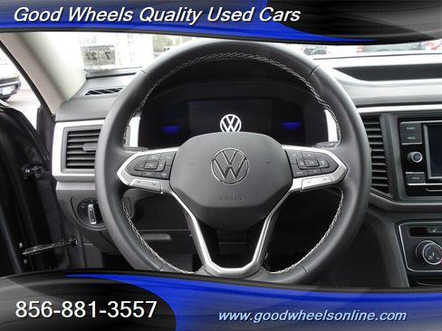 Used 2022 Volkswagen Atlas SE image 17