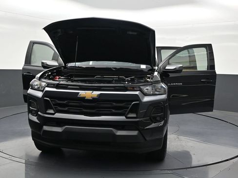 Used 2023 Chevrolet Colorado LT w/ LT Convenience Package RWD image 36