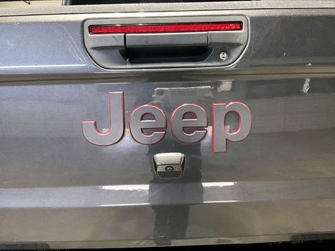 Used 2023 Jeep Gladiator Rubicon image 41