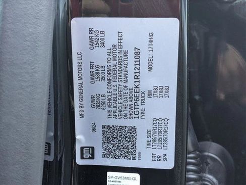 Certified 2024 GMC Canyon AT4X image 26