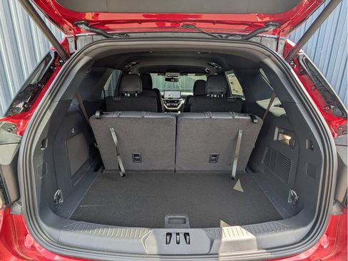 New 2026 Ford Explorer ST-Line image 8