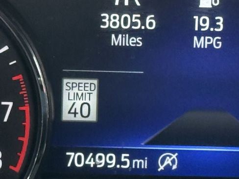 Used 2021 Ford Explorer XLT w/ Equipment Group 202A image 14