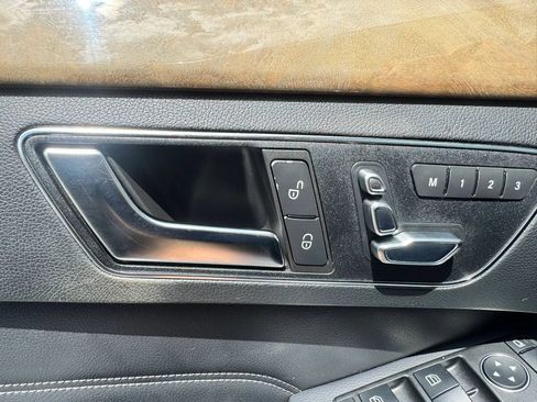 Used 2014 Mercedes-Benz E 350 Sedan image 37