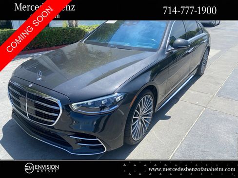 Used 2023 Mercedes-Benz S 500 4MATIC image 1