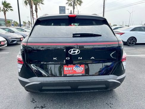 New 2026 Hyundai Kona SEL Sport FWD image 6