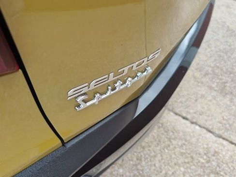 Used 2024 Kia Seltos S AWD/4WD image 7