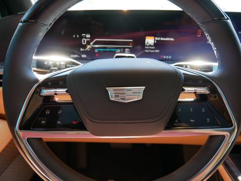Certified 2026 Cadillac Escalade IQ Sport 2 AWD/4WD image 24
