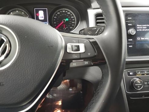 Used 2018 Volkswagen Atlas SE image 29