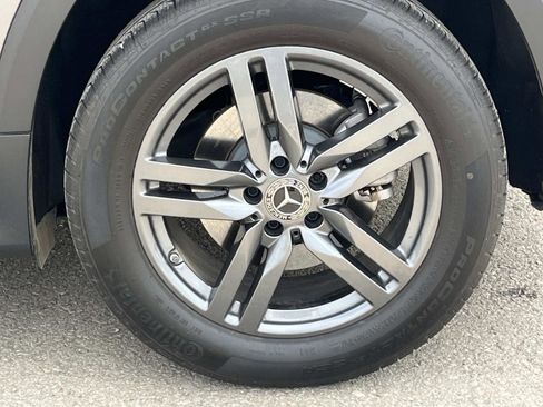 Certified 2025 Mercedes-Benz GLB 250 image 12