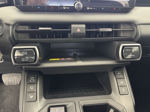 New 2026 Toyota RAV4 XSE AWD/4WD image 3