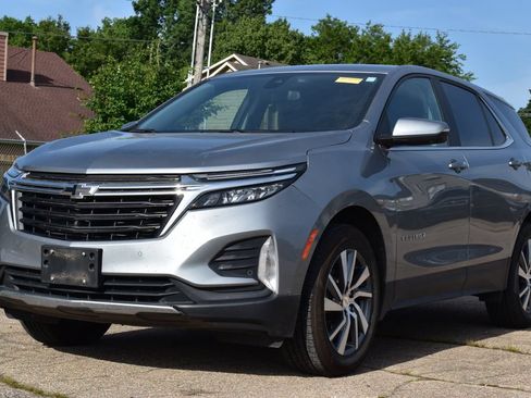 Used 2024 Chevrolet Equinox LT AWD/4WD image 1