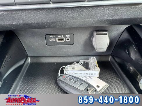 Used 2023 Nissan Altima 2.5 SR FWD image 27