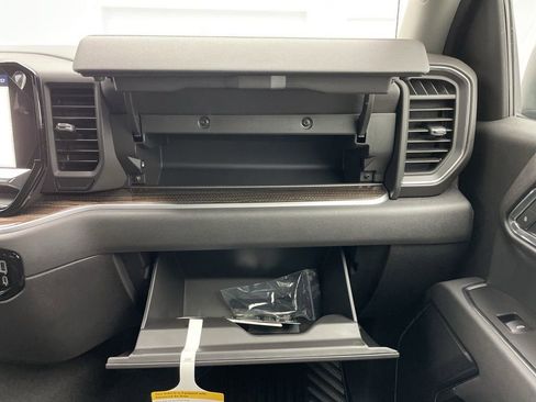 New 2026 Chevrolet Silverado 1500 LT image 42