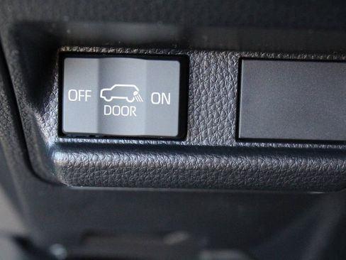New 2026 Toyota 4Runner Limited AWD/4WD image 29