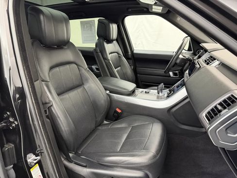 Used 2018 Land Rover Range Rover Sport HSE AWD/4WD image 41