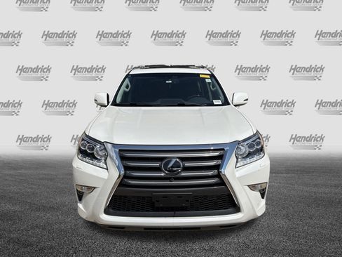 Used 2018 Lexus GX 460 Luxury AWD/4WD image 3
