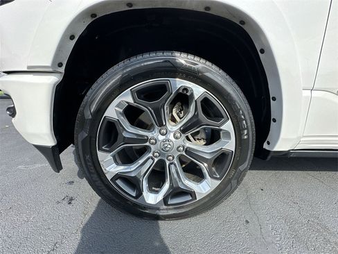 Used 2020 RAM 1500 Limited image 10