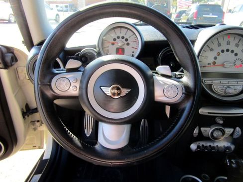Used 2010 MINI Cooper S image 19
