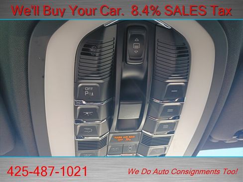 Used 2014 Porsche Cayenne Platinum Edition AWD/4WD image 24