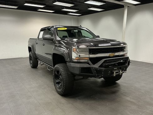 Used 2016 Chevrolet Silverado 1500 LT AWD/4WD image 7
