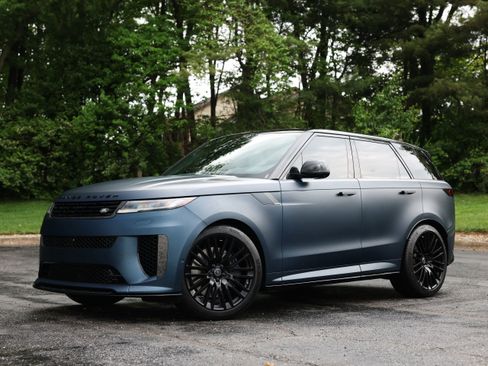 Used 2025 Land Rover Range Rover Sport SV Edition Two AWD/4WD image 3