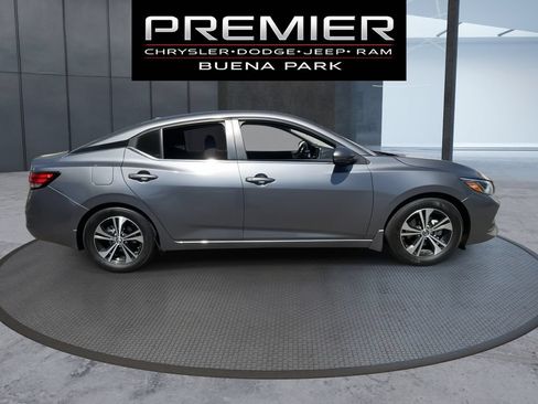Used 2020 Nissan Sentra SV FWD image 9