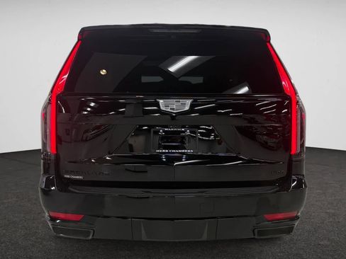 Certified 2024 Cadillac Escalade Sport w/ LPO, ONYX Package image 6