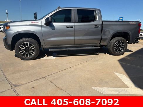 Used 2021 Chevrolet Silverado 1500 Custom Trail Boss w/ Safety Confidence Package AWD/4WD image 5