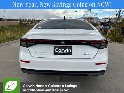 New 2025 Honda Accord SE image 10
