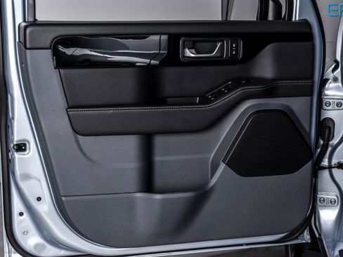 New 2025 INEOS Grenadier Fieldmaster Edition image 13