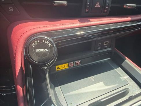 Used 2025 Lexus NX 350h AWD w/ Accessory Package (Z2) image 17