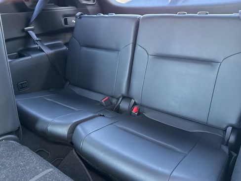 Used 2024 Mitsubishi Outlander SEL AWD/4WD image 15
