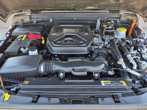 Used 2023 Jeep Wrangler Unlimited Rubicon 4xe w/ Safety Group AWD/4WD image 23