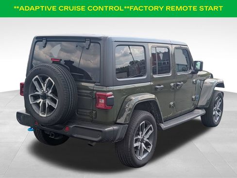 Used 2024 Jeep Wrangler Unlimited w/ Convenience Group AWD/4WD image 7
