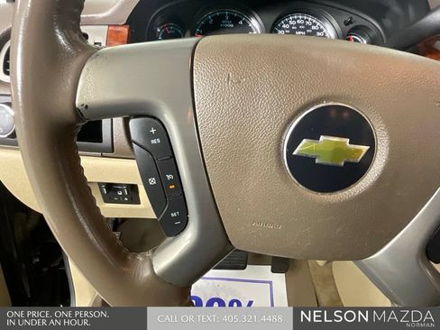 Used 2011 Chevrolet Tahoe LTZ RWD image 41