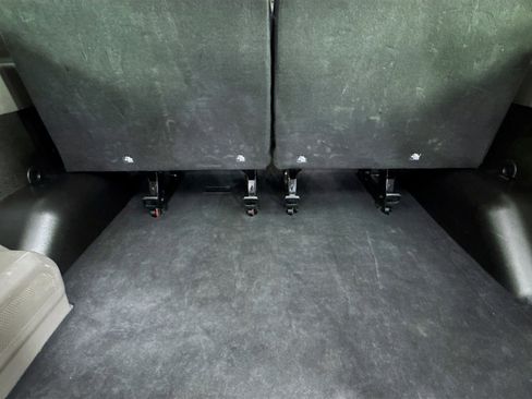 Used 2023 Ford Transit 350 XLT image 30